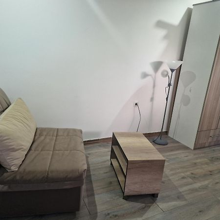 Square Apartment Paraćin Eksteriør bilde